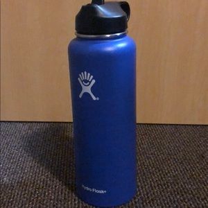 40 oz blueberry Hydroflask